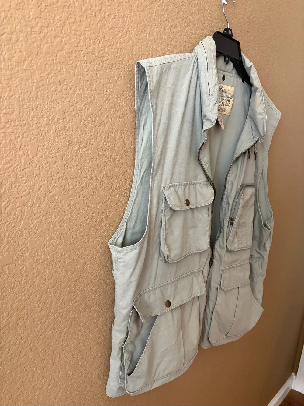 Banana Republic Men's Utility Vest in Light Sage
